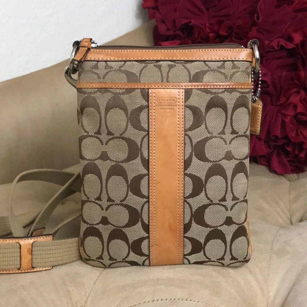 ❌SOLD❌Coach Crossbody